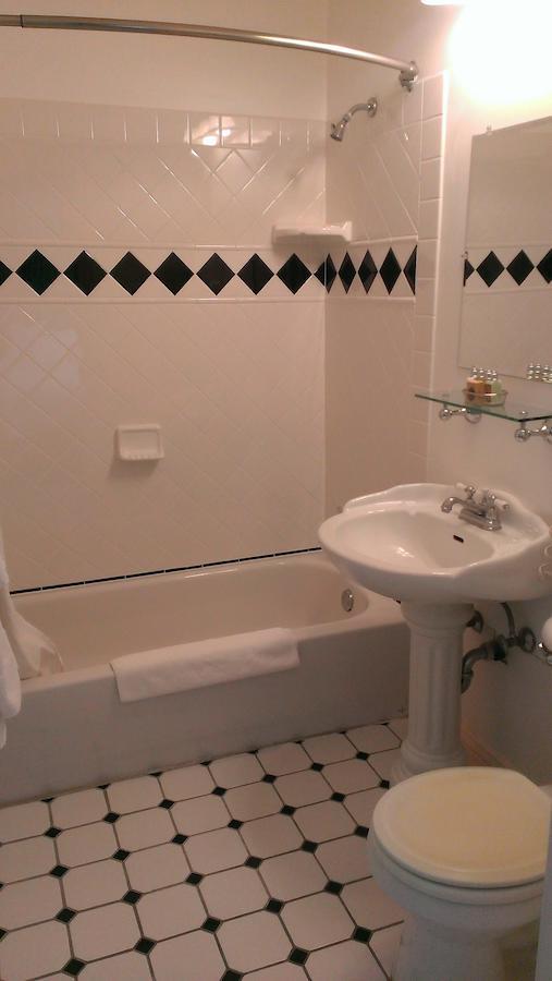 Connor Hotel Джером Номер фото
